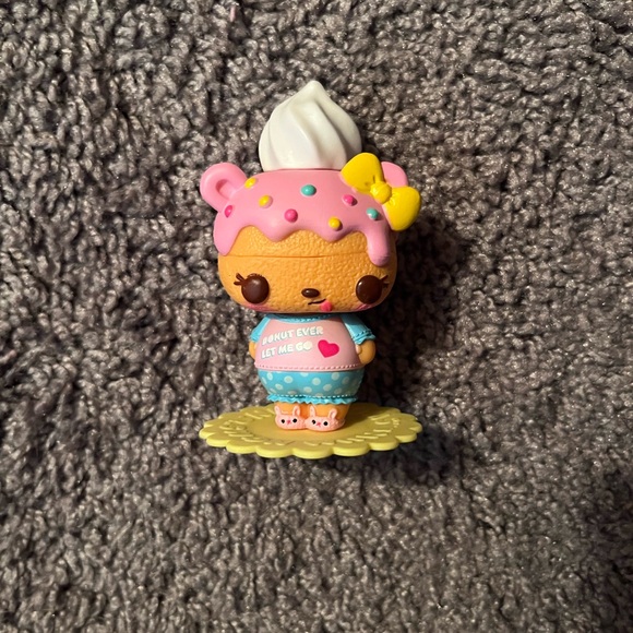 Num Noms Yummy Dottie Mystery Makeup Scented Spray Toy - Picture 1 of 1